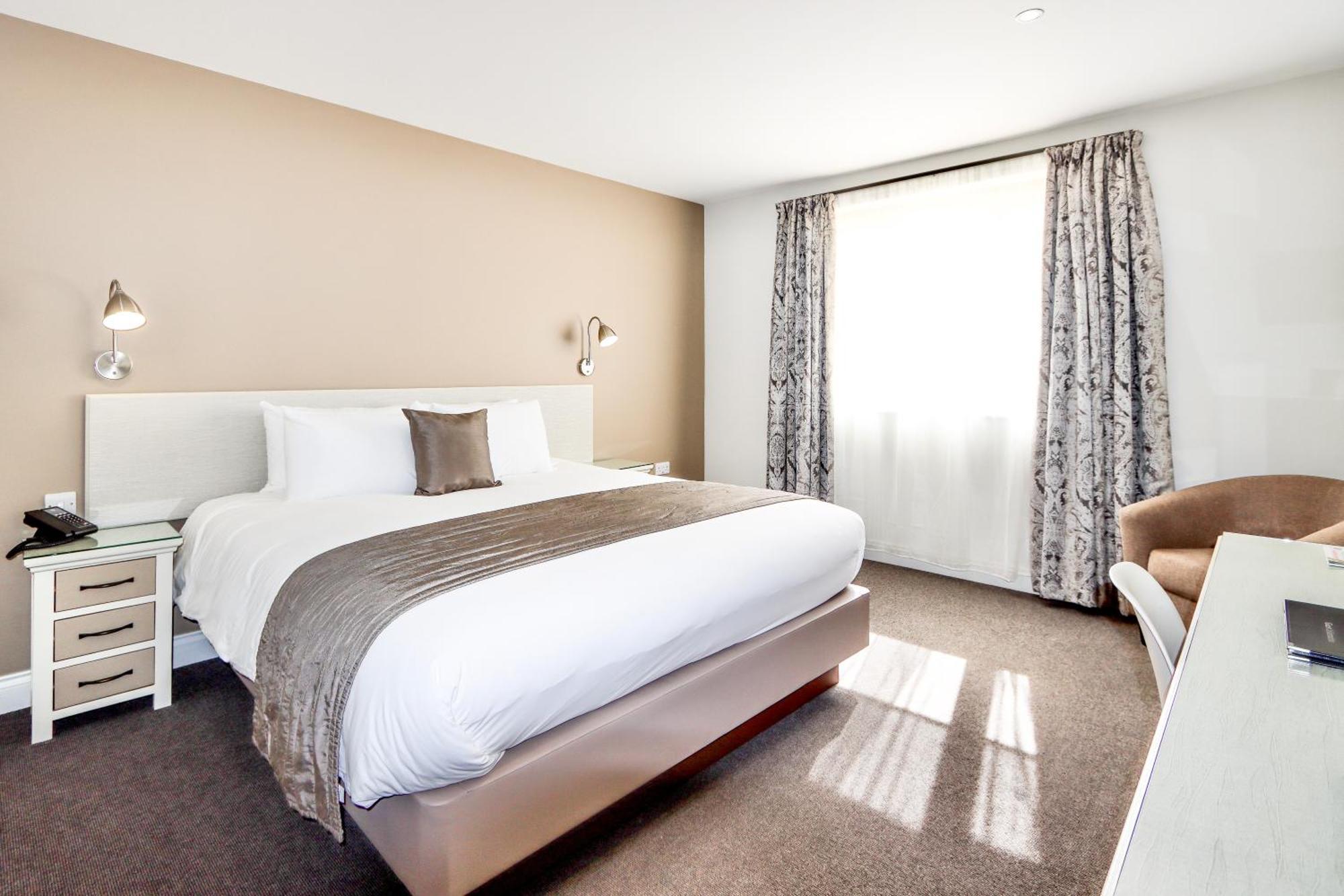All Saints Hotel Bury St. Edmunds Extérieur photo